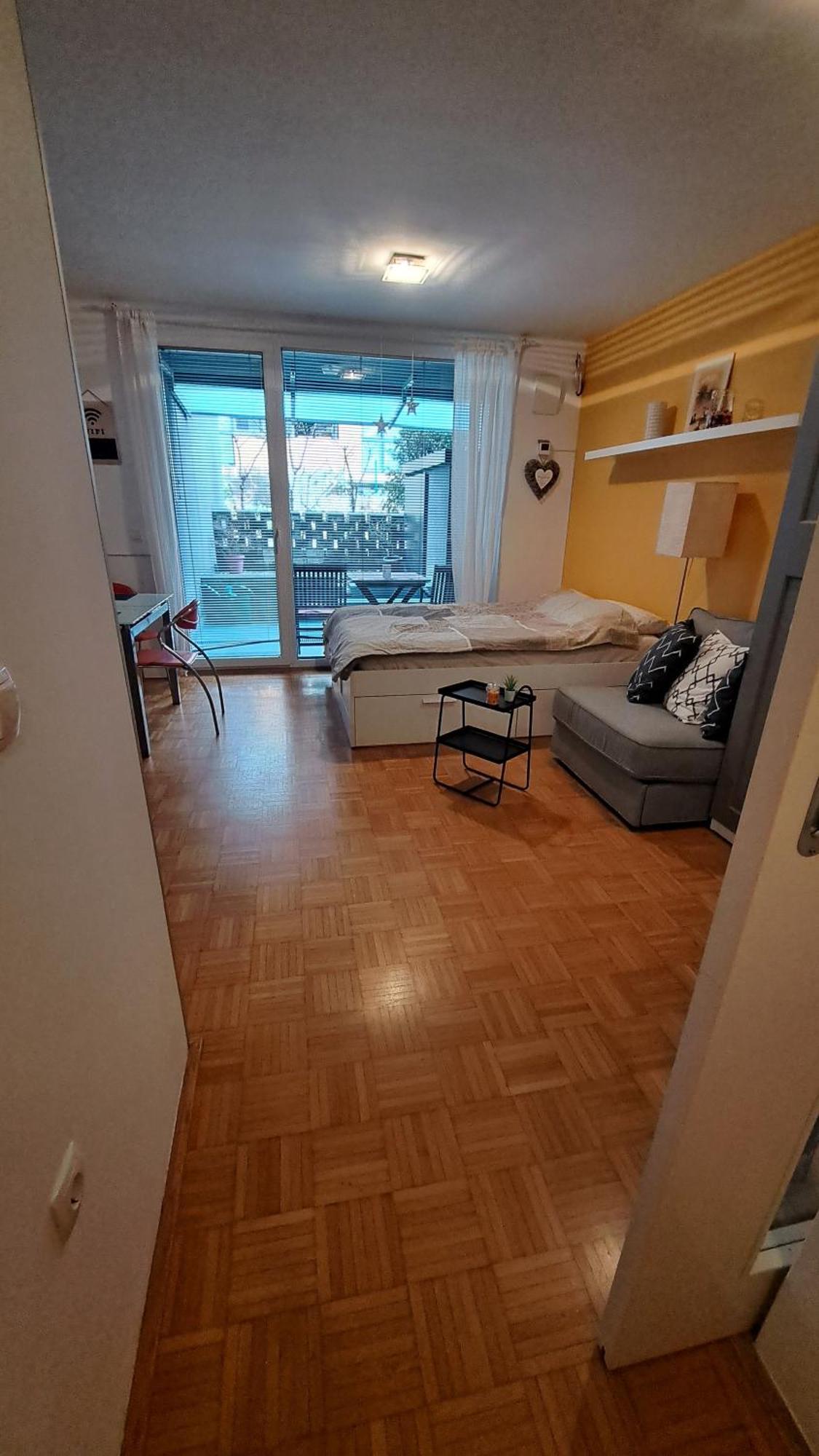 Mery Studio Λιουμπλιάνα Εξωτερικό φωτογραφία